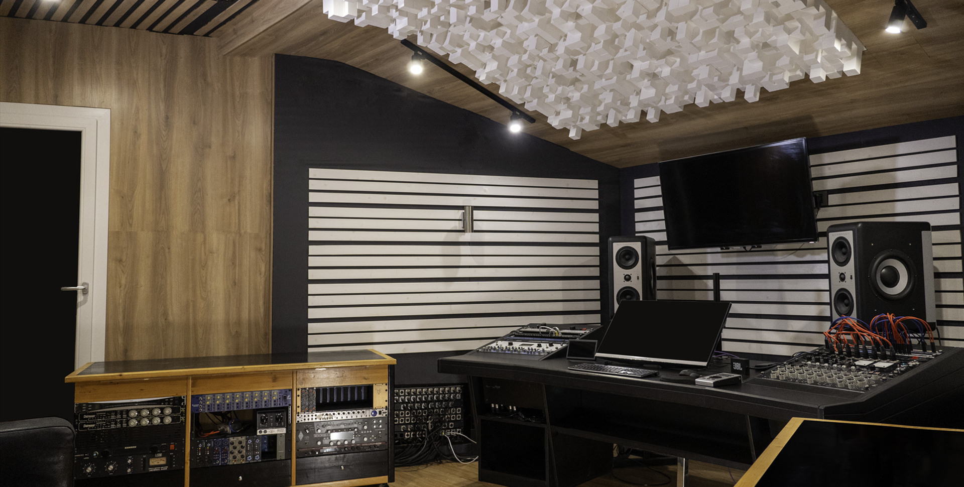 SLIDER1A_2025